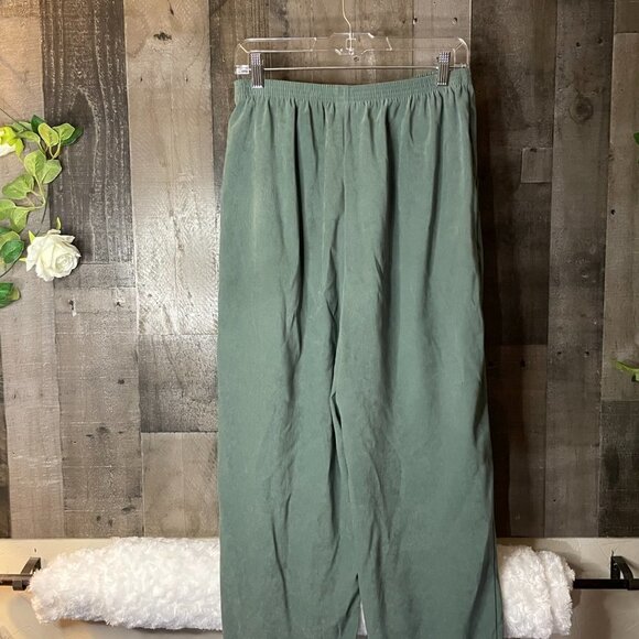 PREVIOUSLY OWNED 2X LIKE VELVET VINTAGE TEDDI SUIT BLAZER IS XL PANTS ARE A 10 - Picture 10 of 13